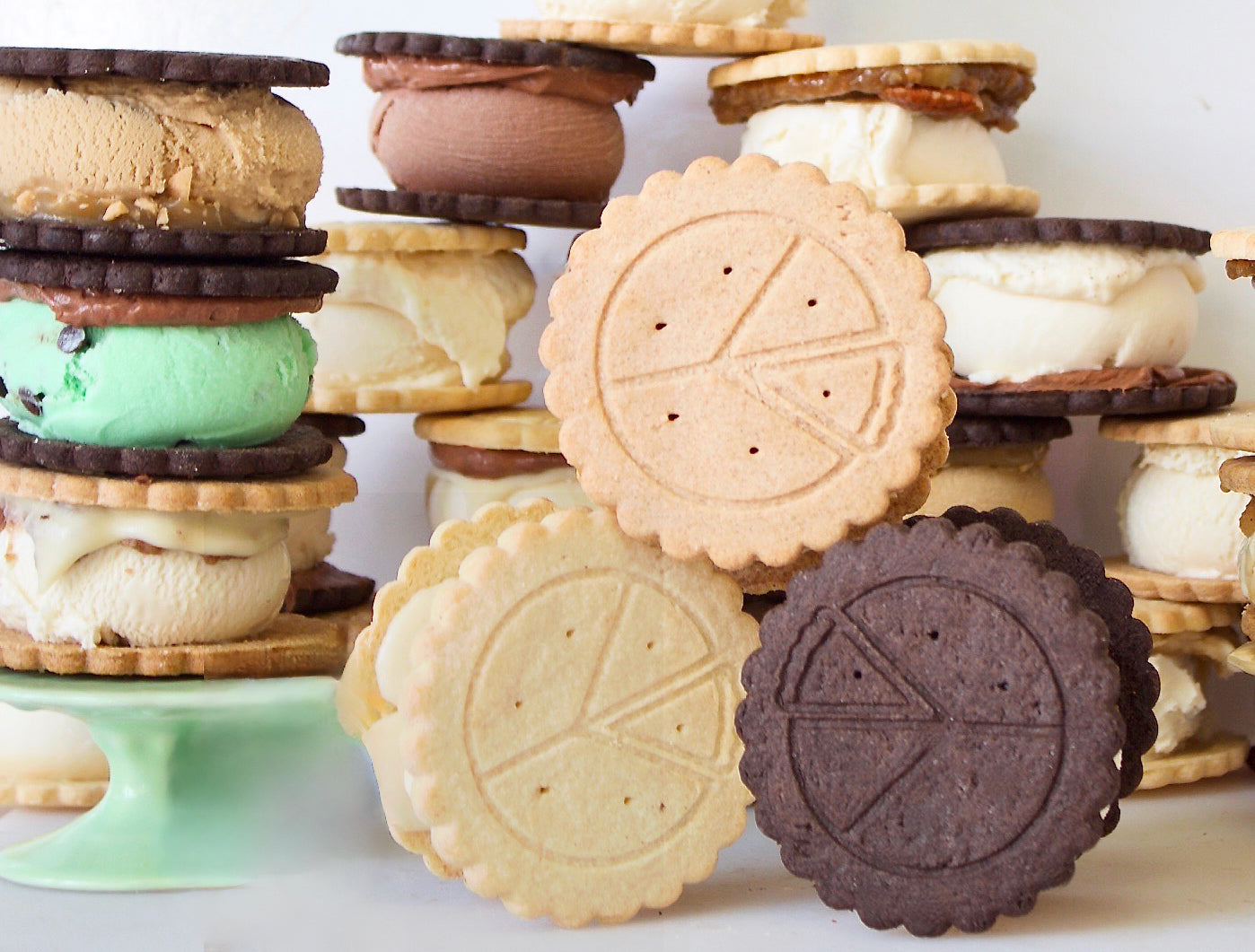 Build-A-Pack (24 Pies)